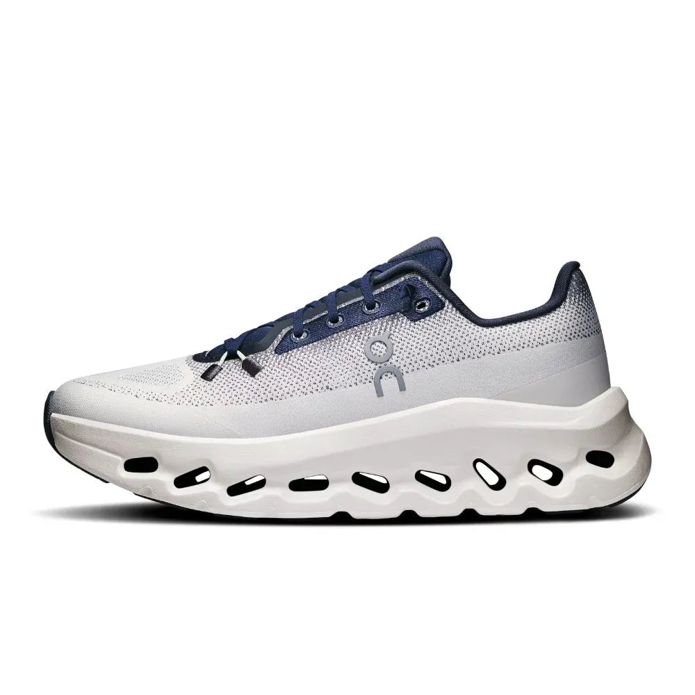 On Cloudtilt Midnight/Ice men's sneaker - lateral detail